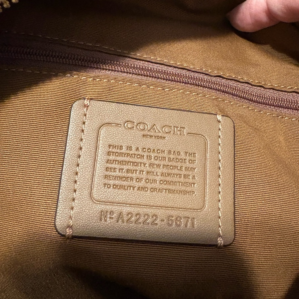 Coach Court Backpack In Signature Canvas - Picture 9 of 16